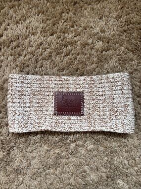 Love Your Melon Marled Knit Headband in Cream and Tan